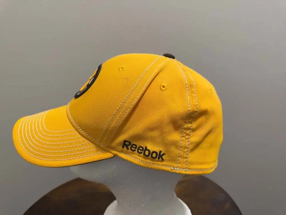 Reebok Boston Bruins 2010 Winter Classic NHL Hat One Size Fits All